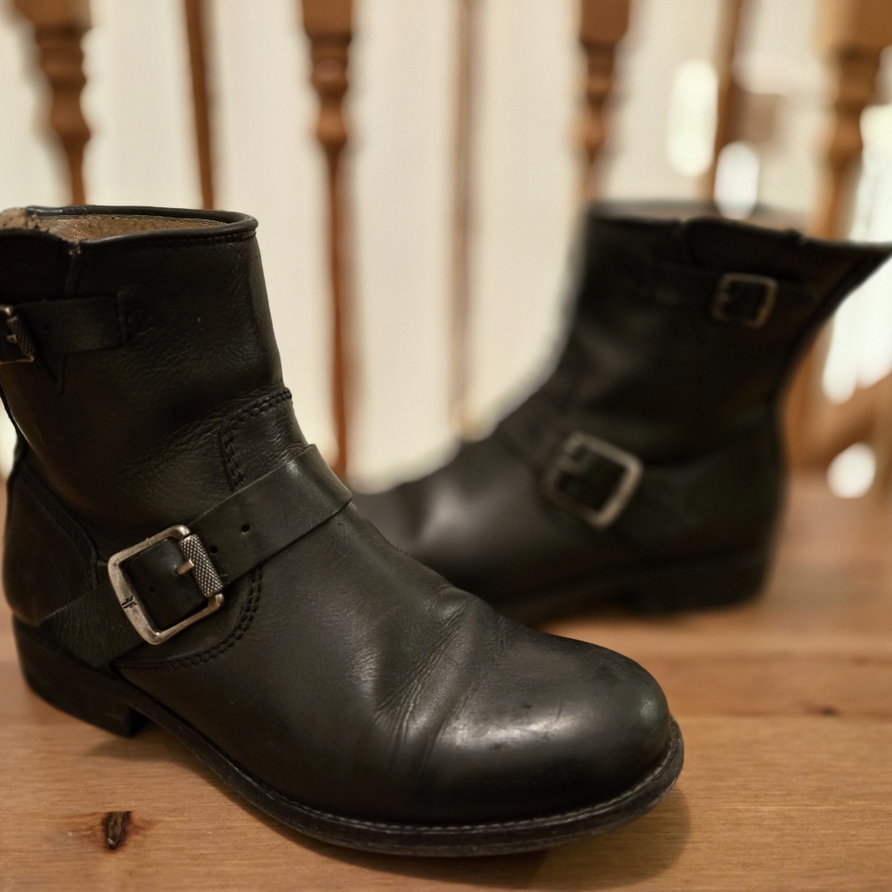 Frye women's black leather moto boots 7.5